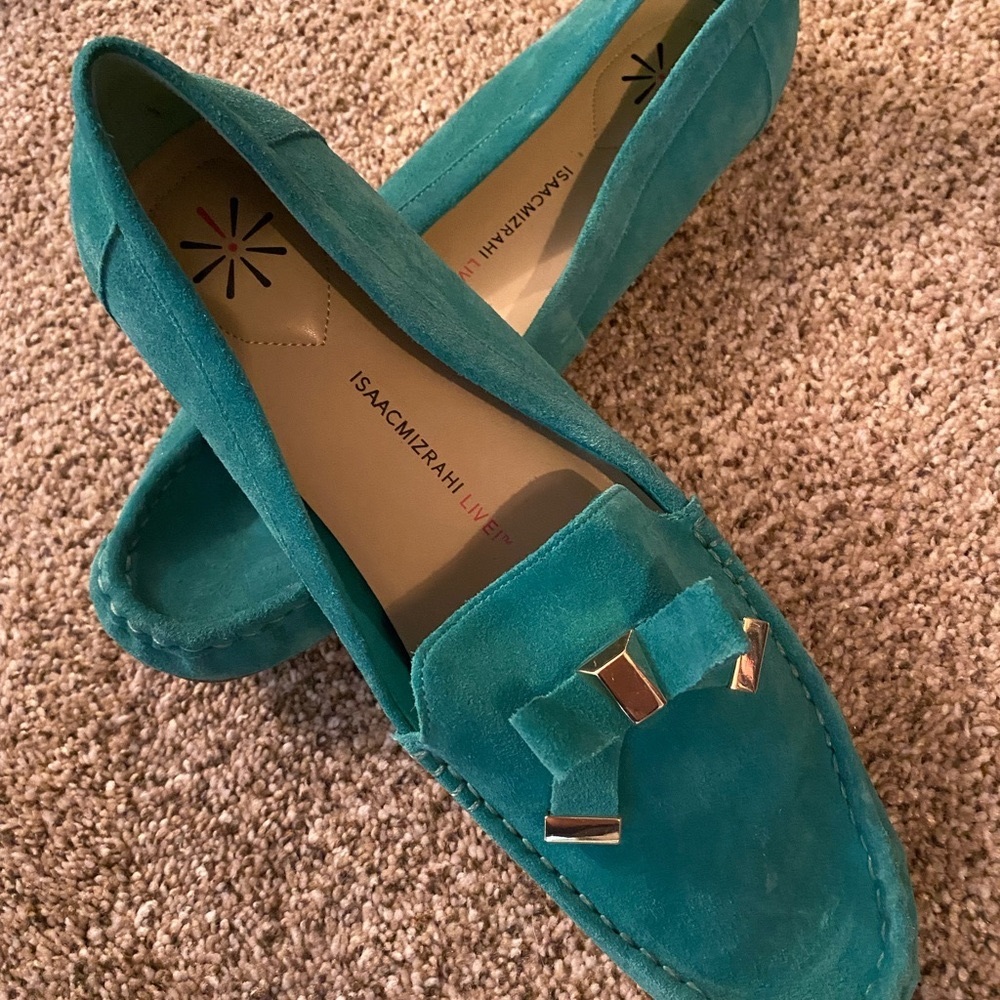 Isaac Mizrahi Live turquoise suede loafers. Size 12